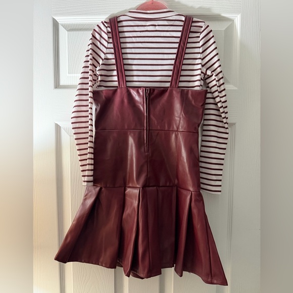 Tahari Burgundy Pinafore with Striped Top - Picture 2 of 4